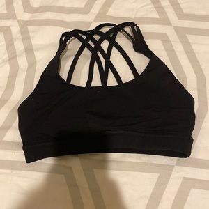 lululemon energy bra *strappy in black, size 6